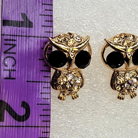 Gold Owl Small Earrings - Picture 5 of 6